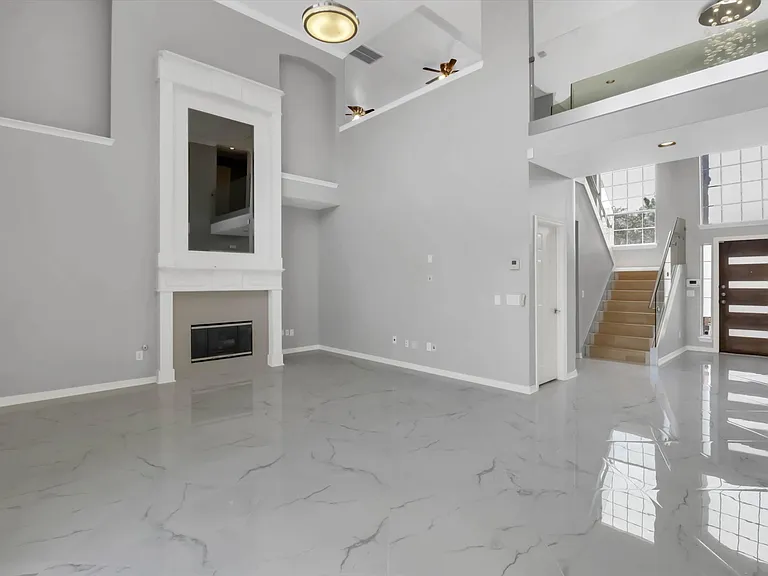 3117 Kimble Dr — Photo 4
