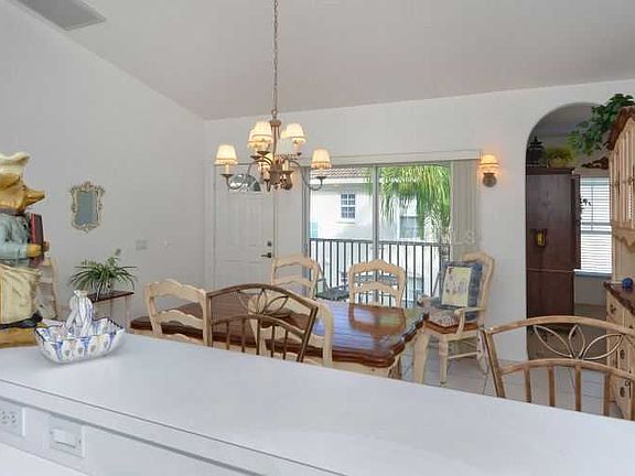 3rd image of 2203 L Pavia Blvd