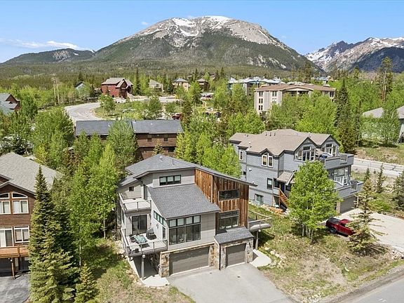 2nd image of 25 Wildernest Court