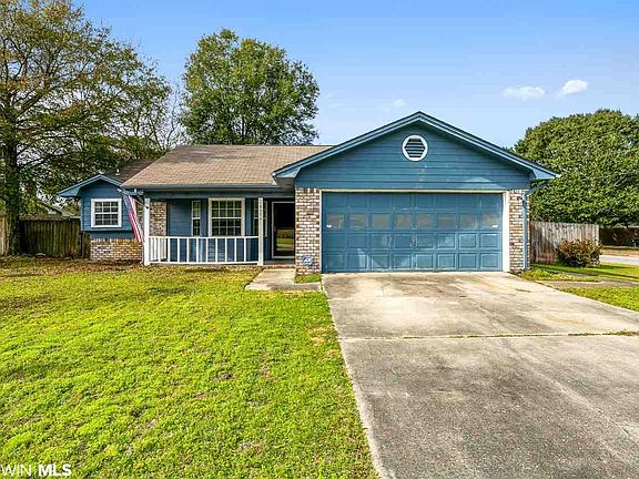 3rd image of 10900 Bridge Creek Dr