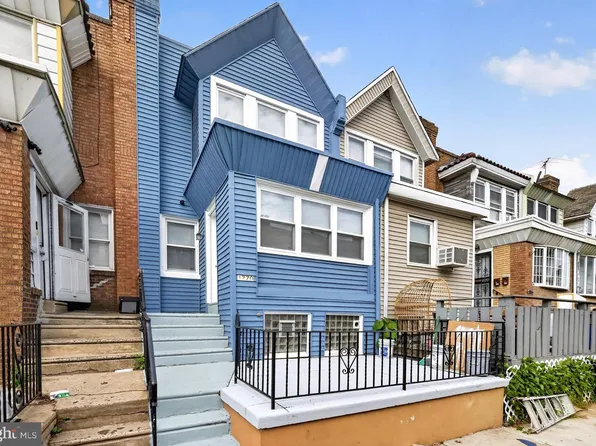 4770 Loring St, Philadelphia, PA 19136