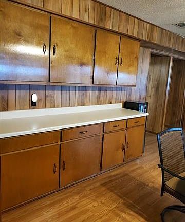 5th image of 4168 Broken Bow