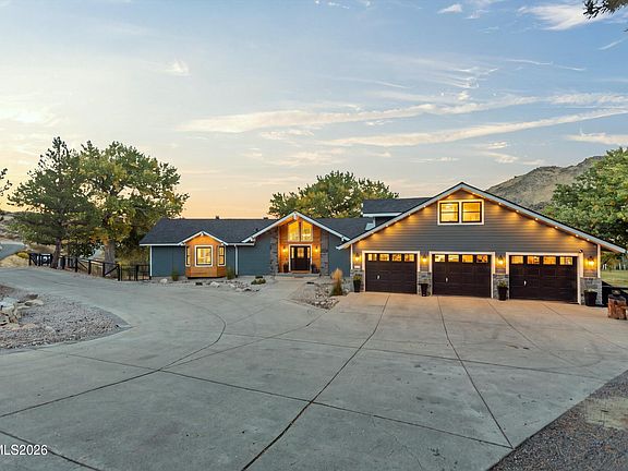 4th image of 13 Canyon Dr