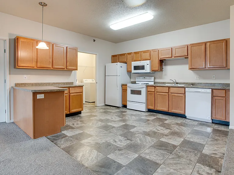 Boulder Ridge Apartments — Photo 2