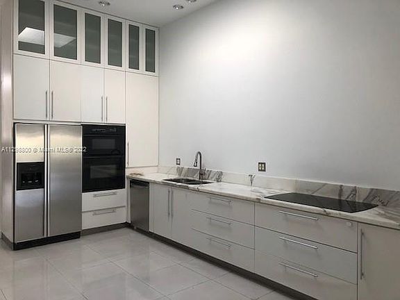 4th image of 2603 S Parkview Dr Unit 2603
