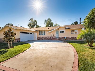 21842 Rodax St, Canoga Park, CA, 91304