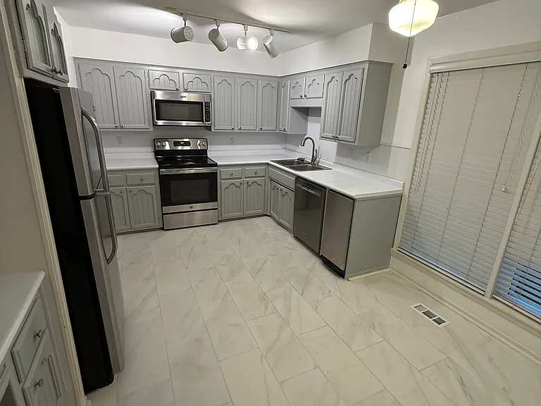 11305 Gila Valley Dr — Photo 13