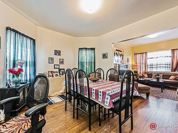 Living Room / Dining Room