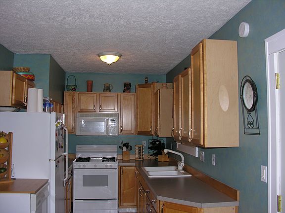 Another kitchen view