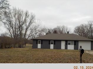 163 SE 431st Rd, Warrensburg, MO 64093