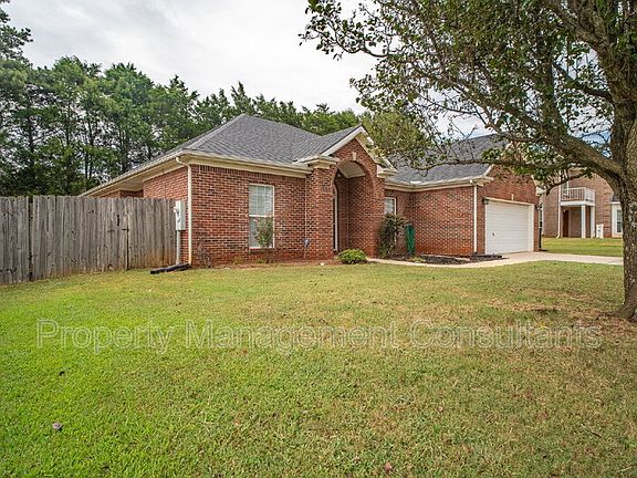 2nd image of 216 Horseshoe Bnd N
