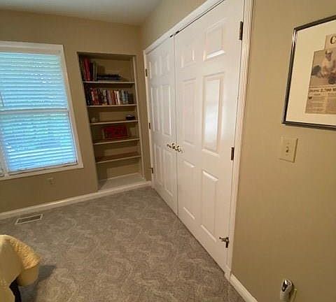 5th image of 12073 Laurel Oak Dr