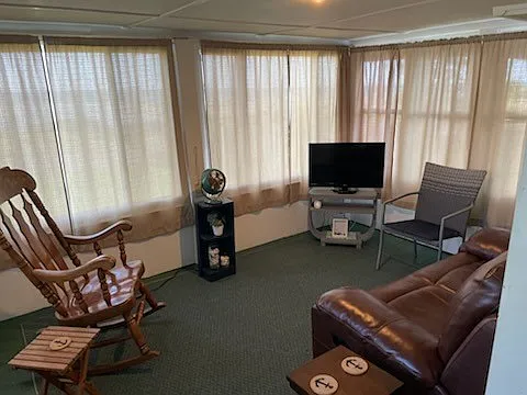 1 bed, 1.0 bath, 360 sqft, $995 — Photo 4
