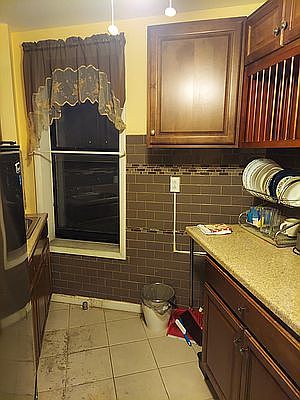 3rd image of 536 Graham Ave APT 13