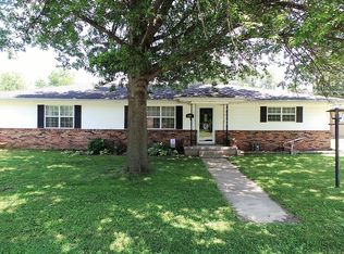 1101 S McKinley Ave, Joplin, MO 64801
