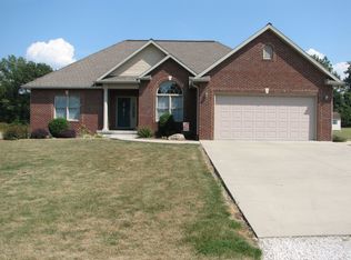 1216 Cypress Rd, Olney, IL 62450