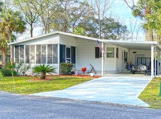 9053 W Forest View Dr, Homosassa, FL 34448