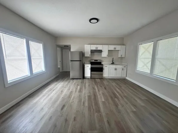 1042 Omohundro Ave, Lakeland, FL 33805