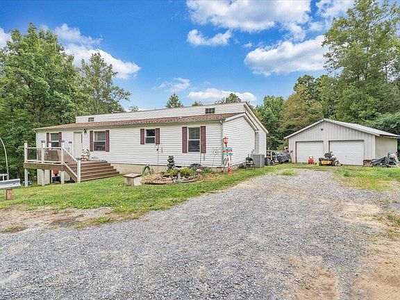 2nd image of 1705 Thaxton Mountain Rd