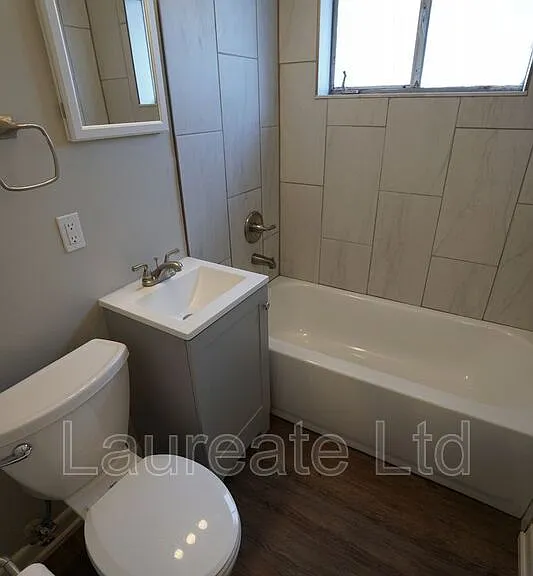 1925 E Wesley Ave — Photo 7