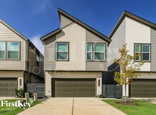 18314 W Centro Cir, Shenandoah, TX 77385