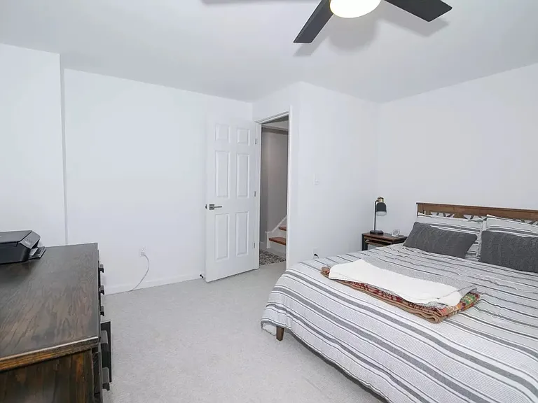 15798 Widewater Dr — Photo 26