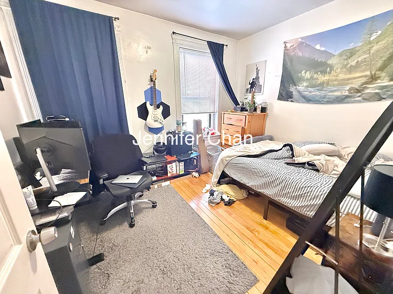 8 Royce Rd #2 — Photo 3