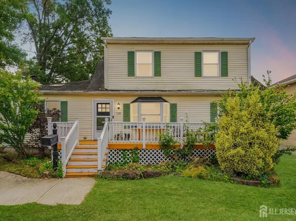 128 Lorillard Ave, Union Beach, NJ 07735