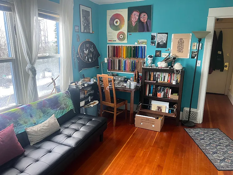 220 SE Gladstone St #1 — Photo 2