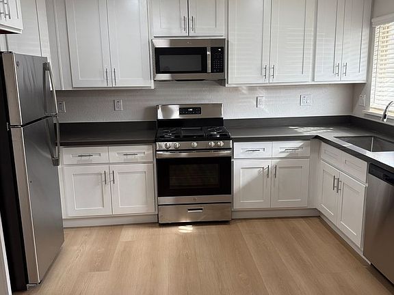 3rd image of 1952 Bellomy St APT 9