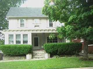 1st image of 2076 Olive Ave