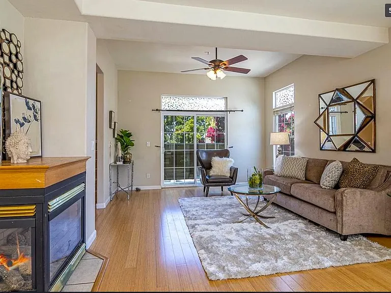 2421 Falk Ct — Photo 7