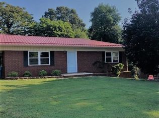 2200 6th Ave NW, Hickory, NC 28601