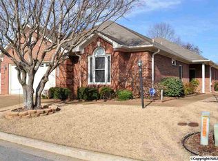 10058 Meredith Ln SE, Huntsville, AL 35803