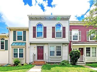 6641 Medinah Ln, Alexandria, VA 22312