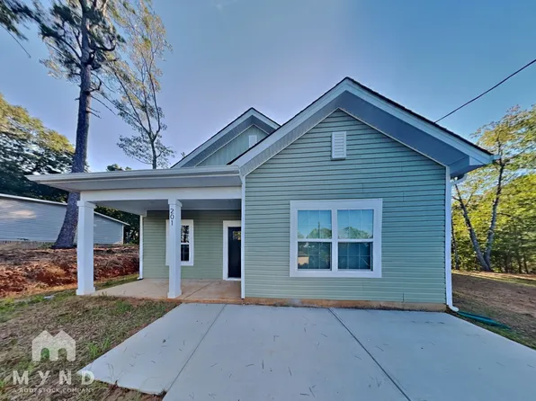 201 S Skyland Dr, Bessemer City, NC 28016