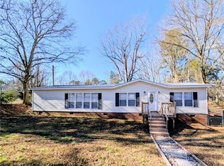 110 Crosby Dr, Fair Play, SC 29643