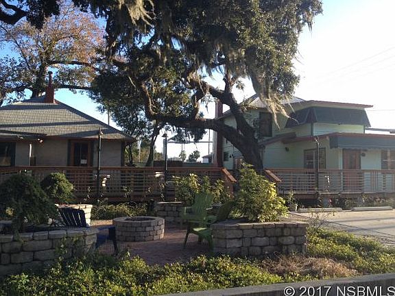 5th image of 311 Live Oak St