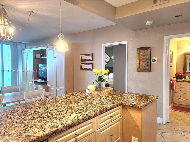 3505 S Ocean Dr #407 — Photo 6