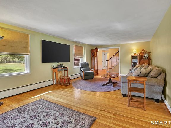5th image of 70 Copper Mine Road
