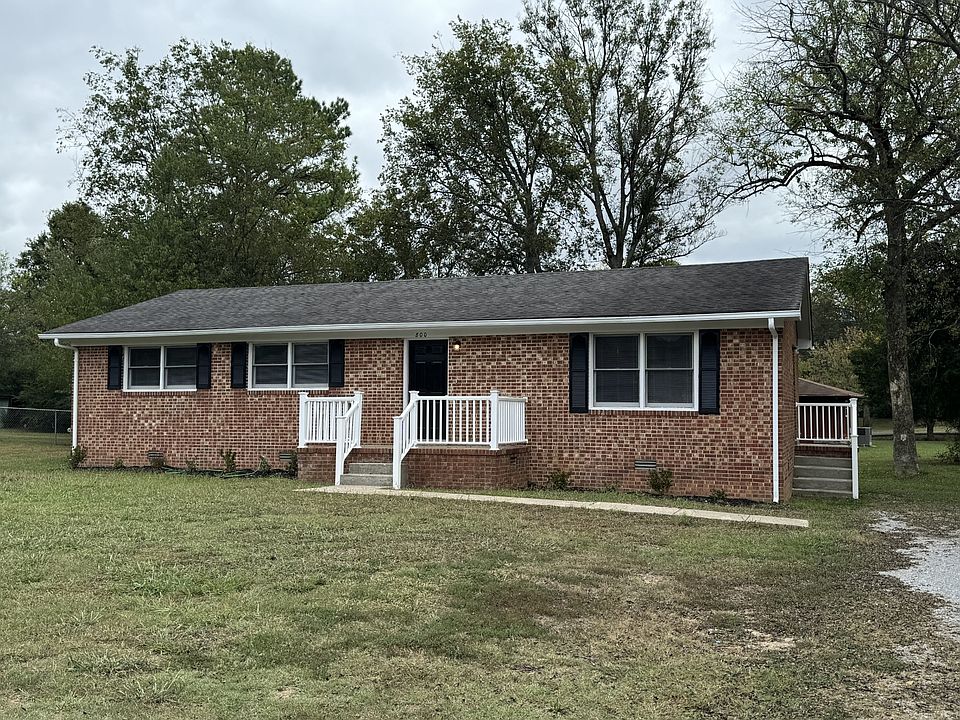 1st image of 800 Mead Dr