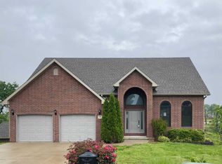 409 N Bluff Rd, Carl Junction, MO 64834