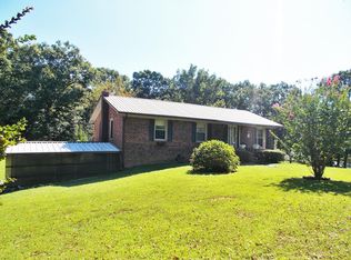 110 Cedar Hollow Dr, Camden, TN 38320