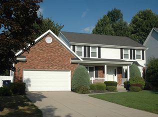 9 Guinevere Ct, Getzville, NY 14068