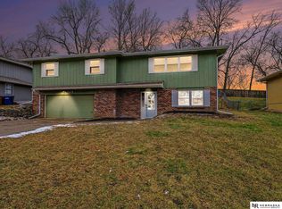 3507 Lynnwood Dr, Bellevue, NE 68123