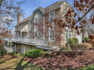 2001 Breakers Point, Knoxville, TN 37922