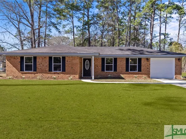 40 Quail Road, Richmond Hill, GA 31324