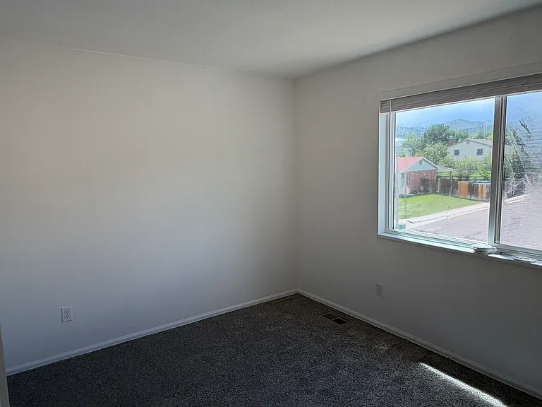 7644 S Holland Way — Photo 12