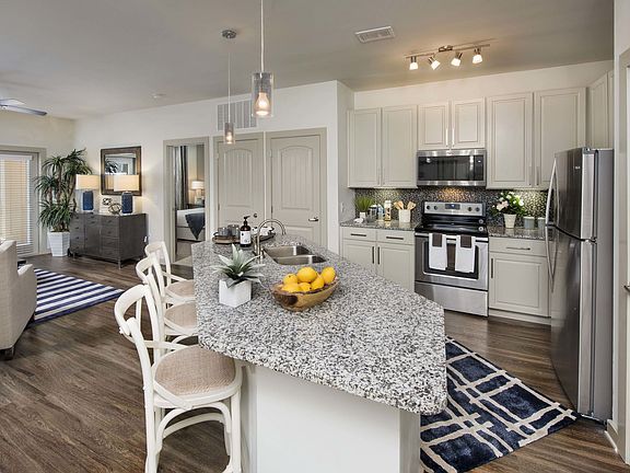 3rd image of 675 Lafayette Ave #5311