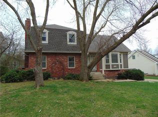 7001 Rene St, Shawnee, KS 66216